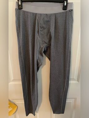 Men’s REI base layer leggings